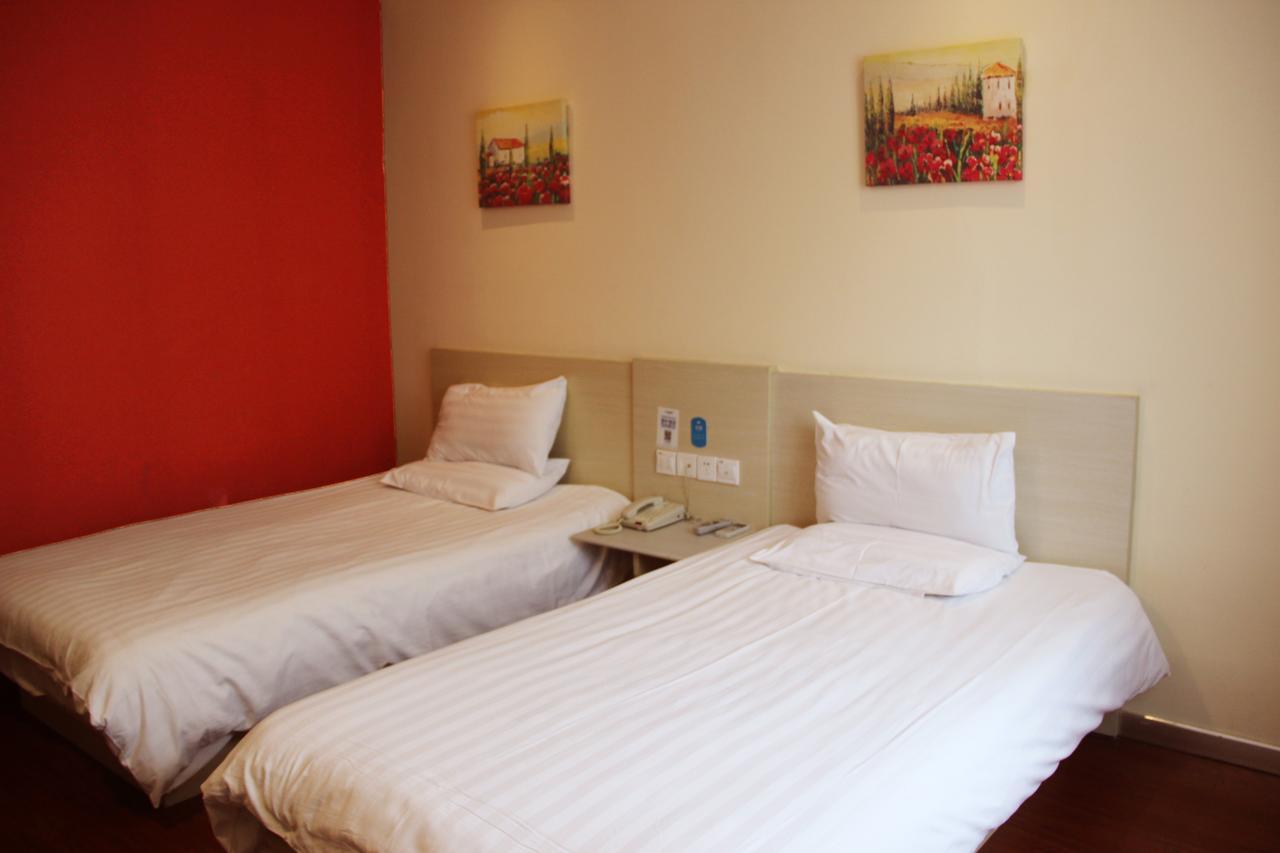 Hi Inn Shanghai Dahua 3 Road Exterior photo